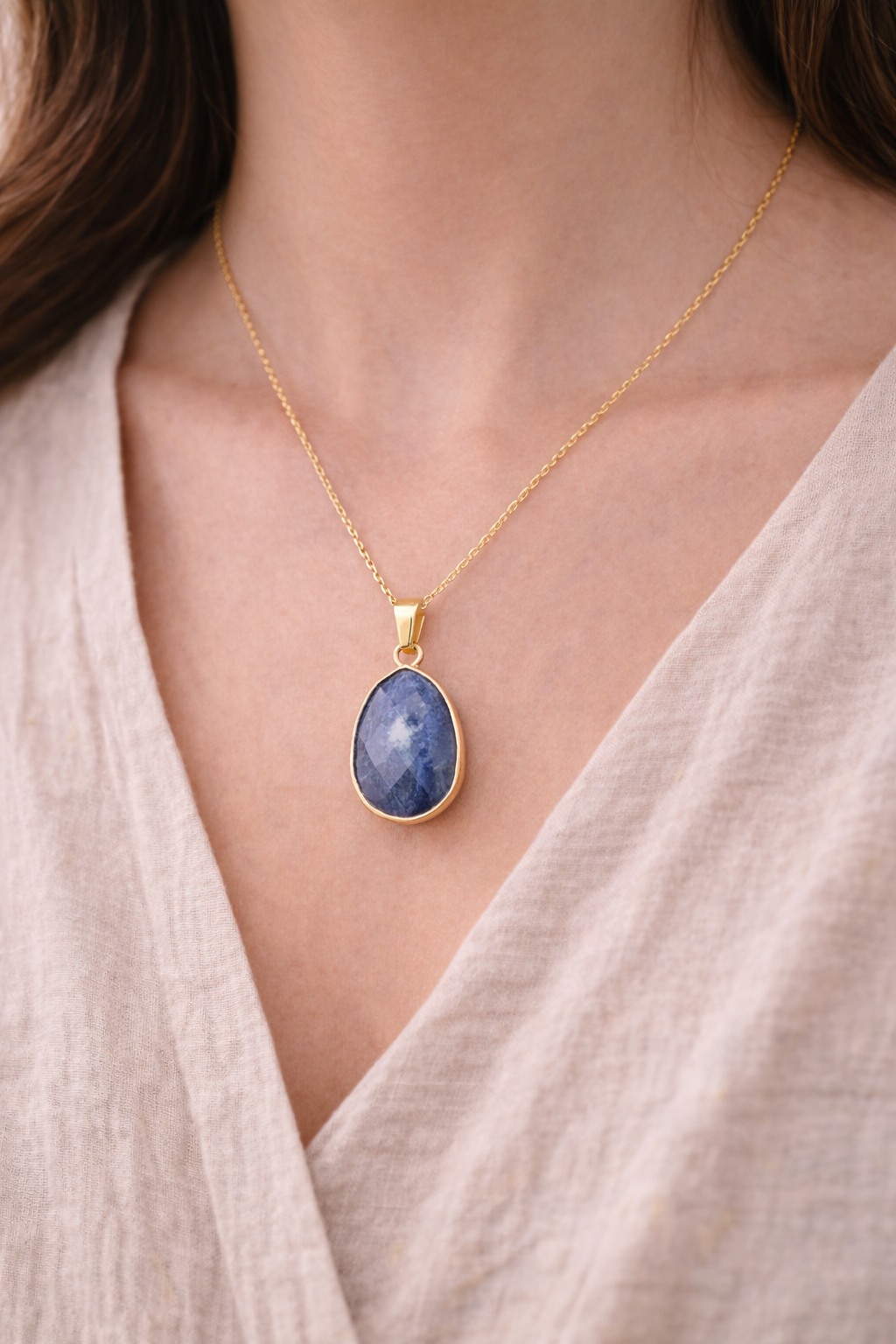 Sodalite Pendant – Clarity & Inner Expression