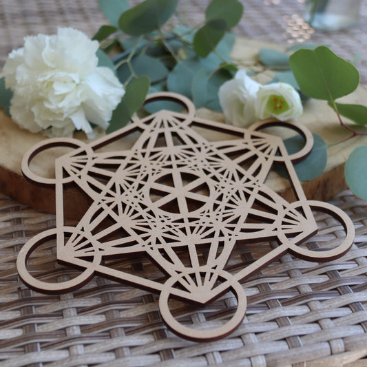 Plaque Métatron Sculptée en Bois – 20 cm